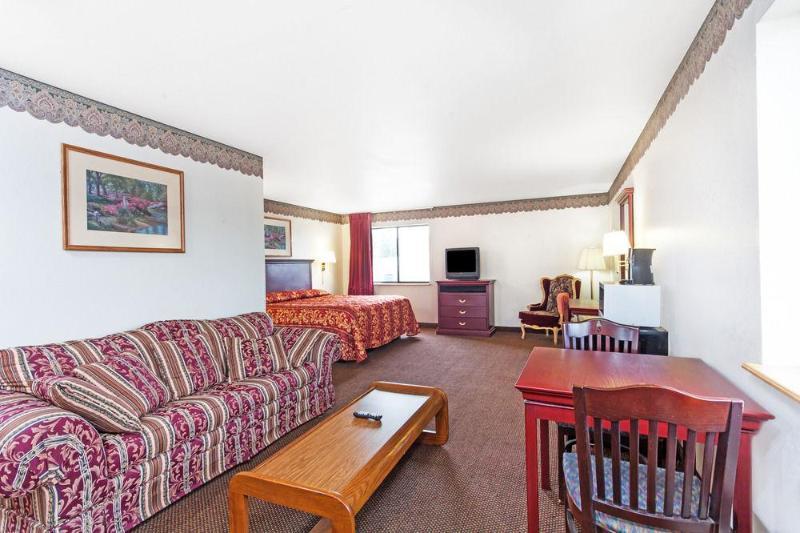 Super 8 Morristown East Downtown Hotel ภายนอก รูปภาพ
