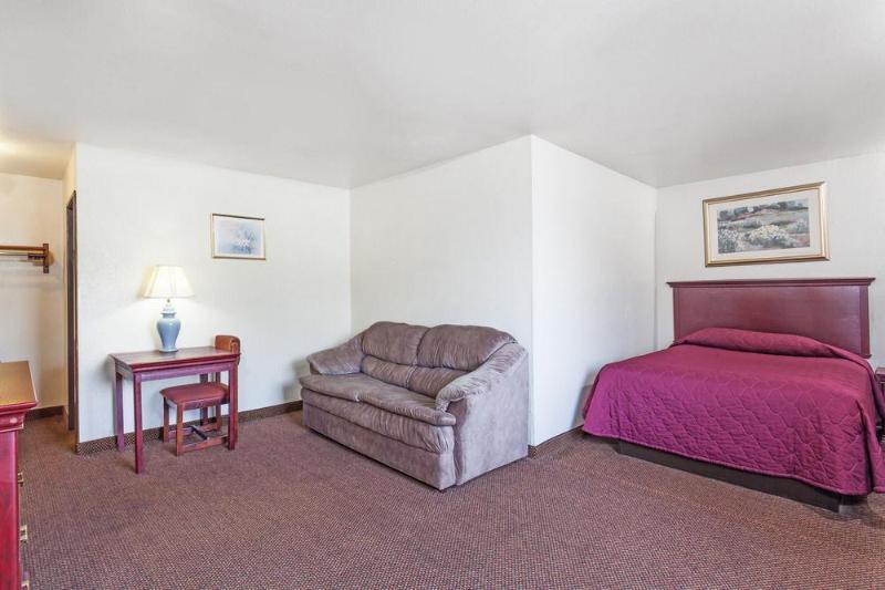 Super 8 Morristown East Downtown Hotel ภายนอก รูปภาพ
