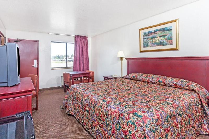 Super 8 Morristown East Downtown Hotel ภายนอก รูปภาพ